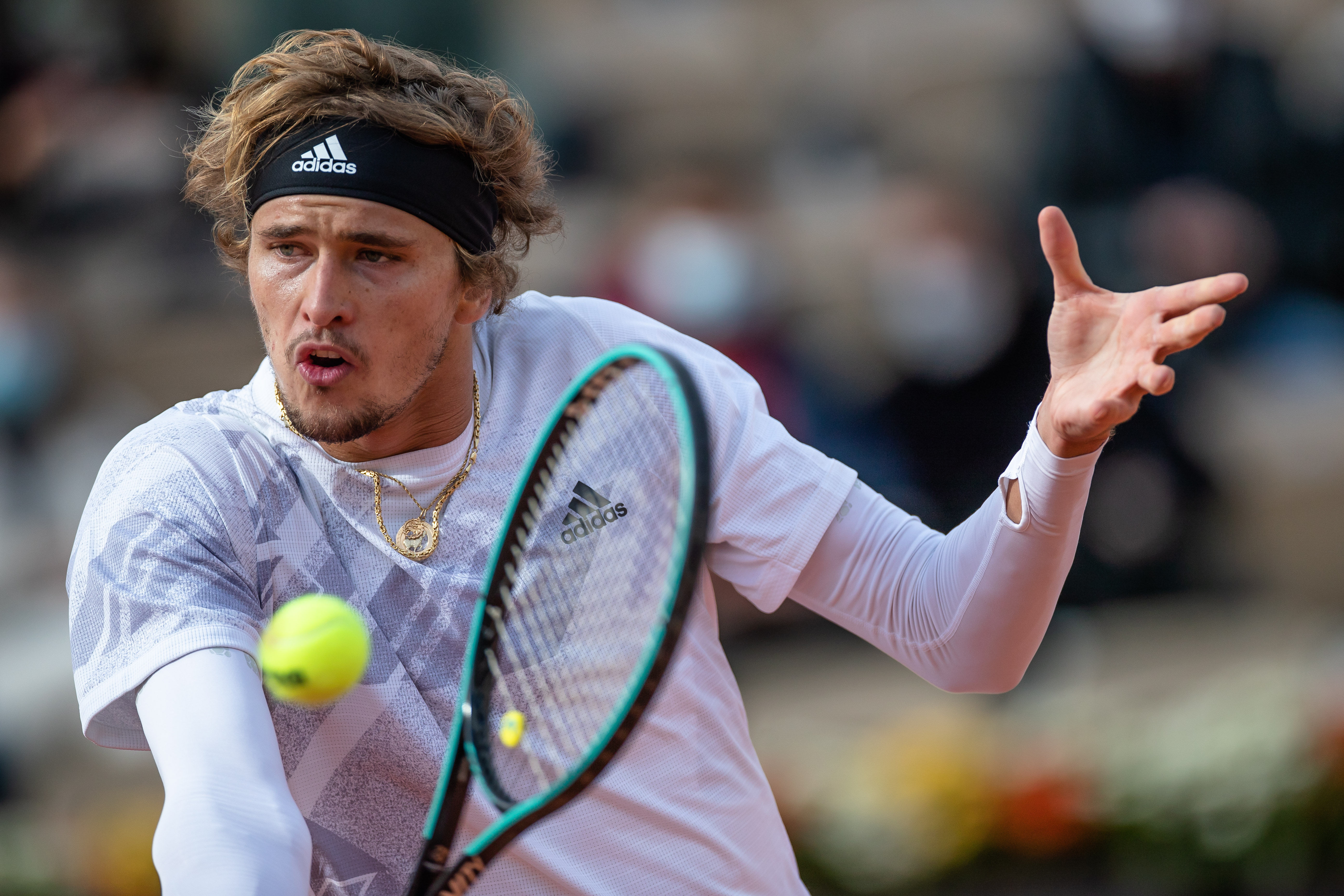 从被动引入 从被动引入